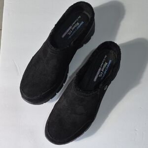 Skechers Women Black Suede Slip-Ons